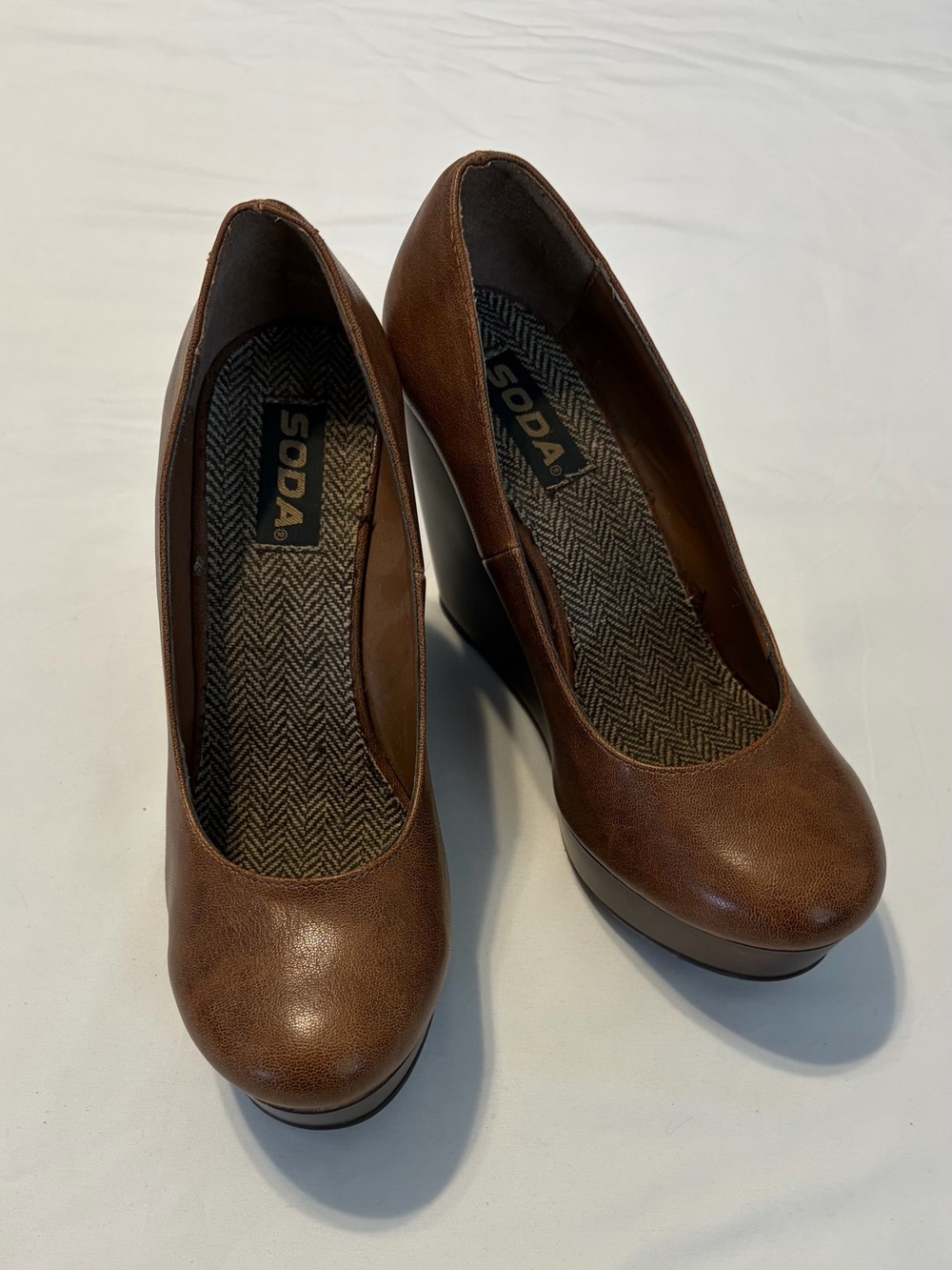Soda Brown Faux-Leather Platform Pumps